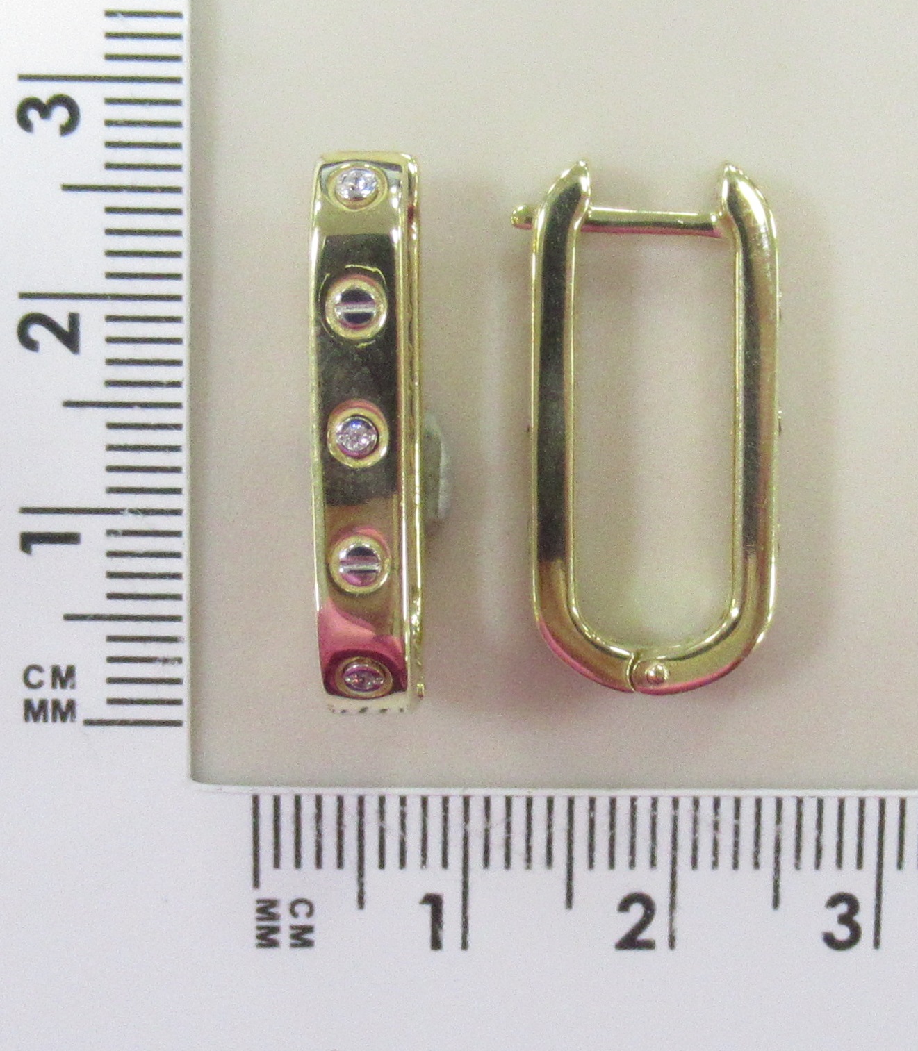 10513-000024 Серьги (Au 585)
